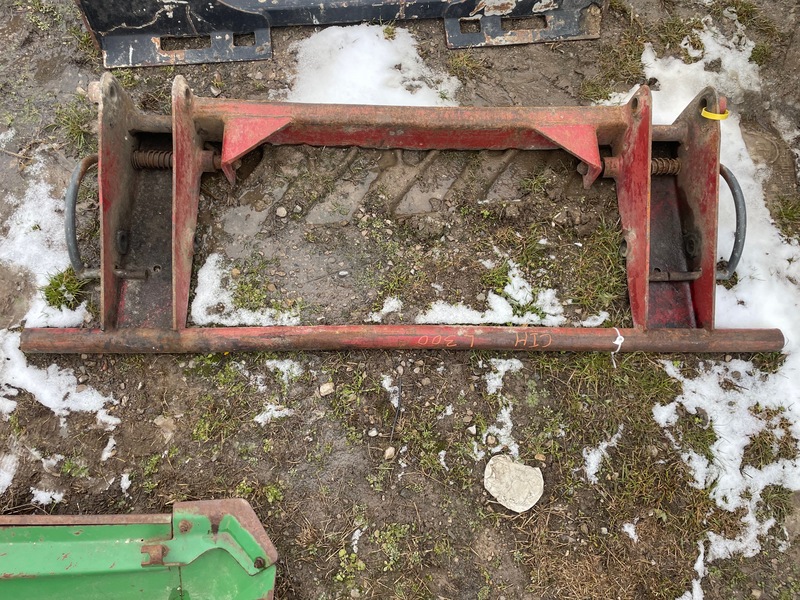 Attachments  International Harvestor Quick Attach Plate Photo